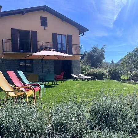 Viadeipini22 Villa